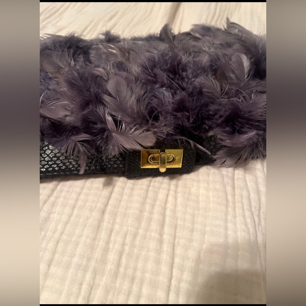 Elegant Feathered Clutch in Gray and Black